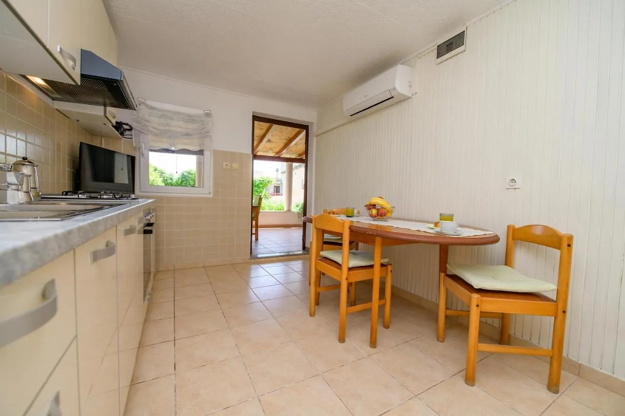 Apartments By The Sea Nerezine, Losinj - 7963