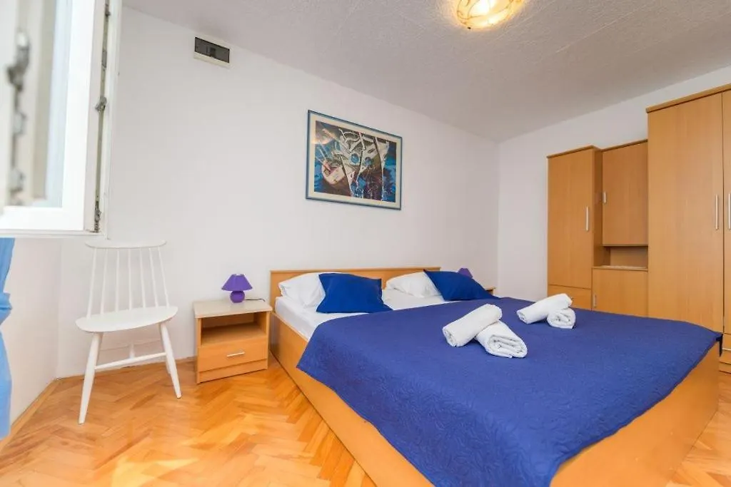 Apartments By The Sea Nerezine, Losinj - 7963 0*, Nerezine Croatia